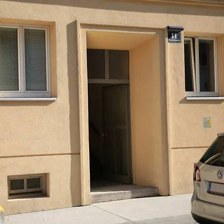 Comfort Humboldt Apartment Vienna Exterior photo